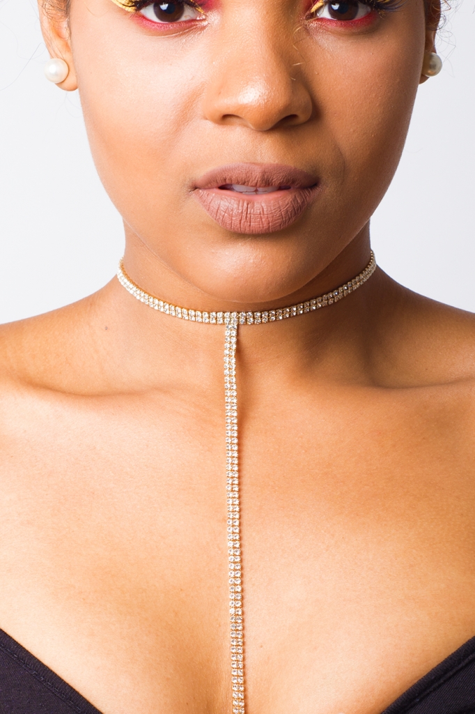 Stylish Gold Diamond Choker Necklace
