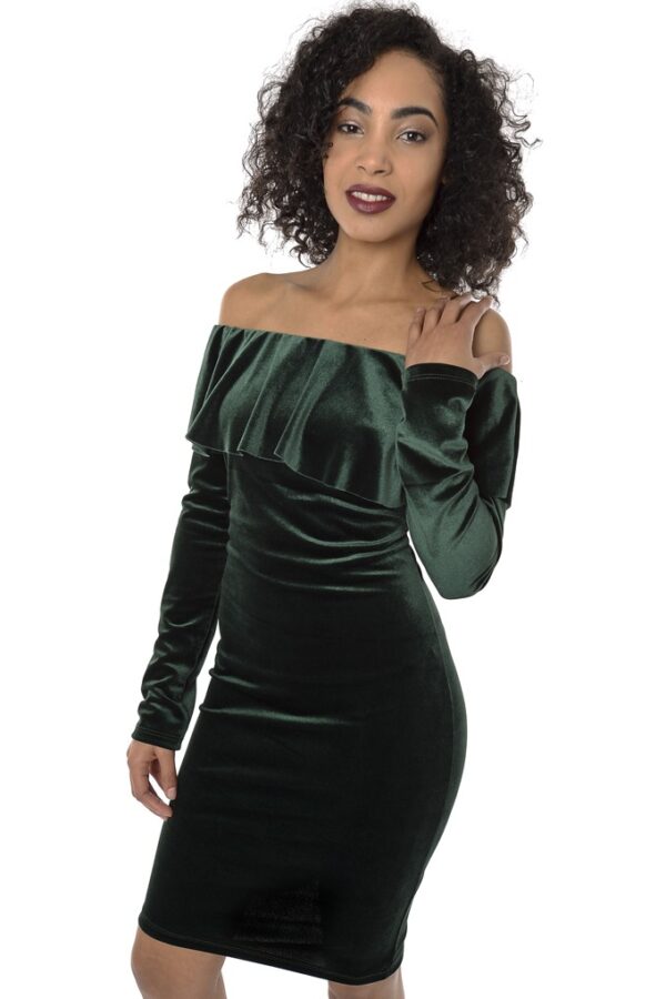 Off The Shoulder Velvet Gown