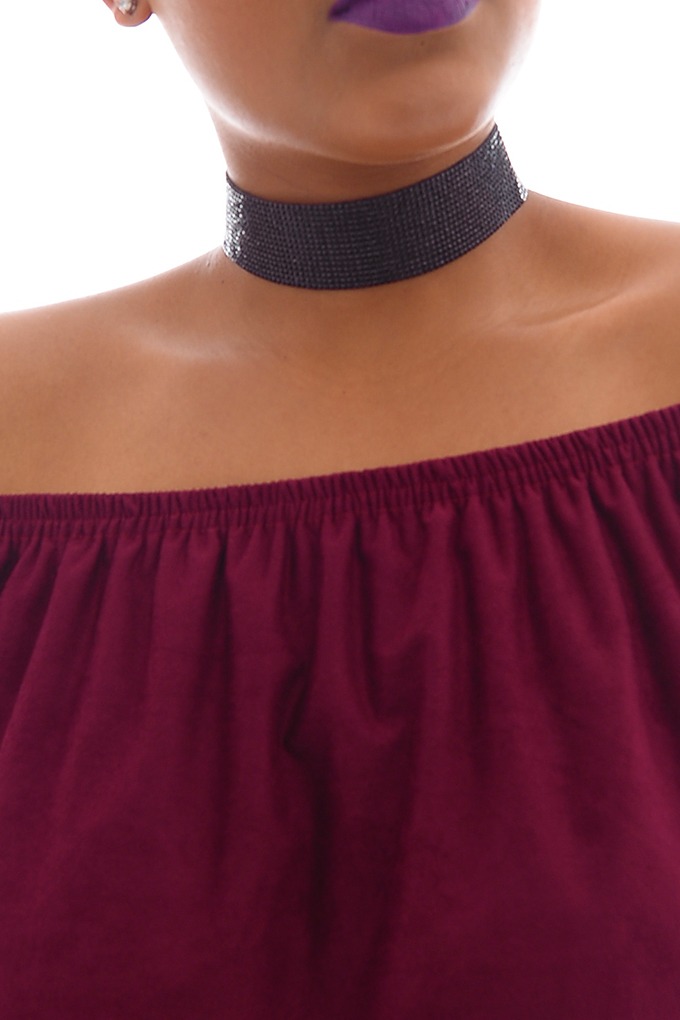 red sparkly choker